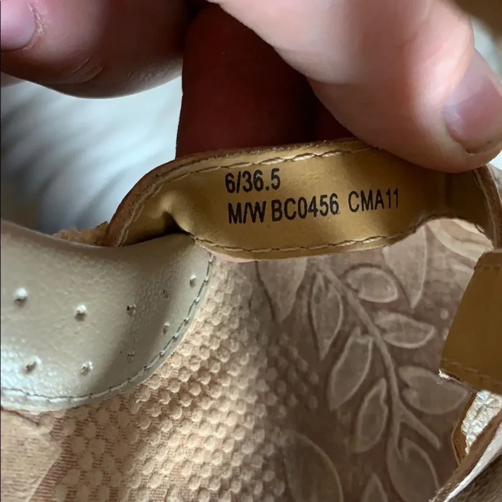 Born Gold Leather Slingback‎ Espadrilles Sz 6